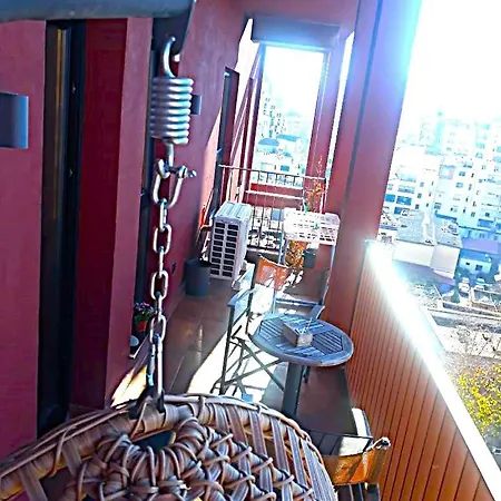 Luxury In Central Apartment